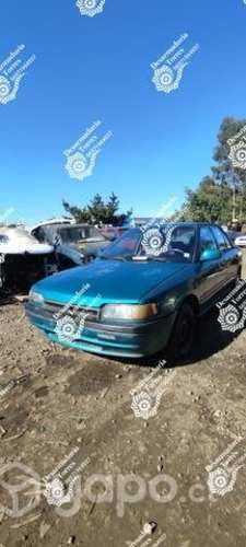 Capot mazda 323 año 1996