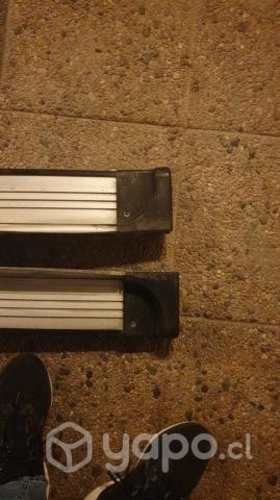 Pisaderas genéricas Amarok