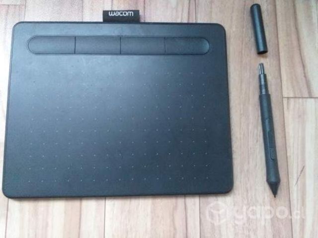 Tableta gráfica digital marca WACOM semi nueva