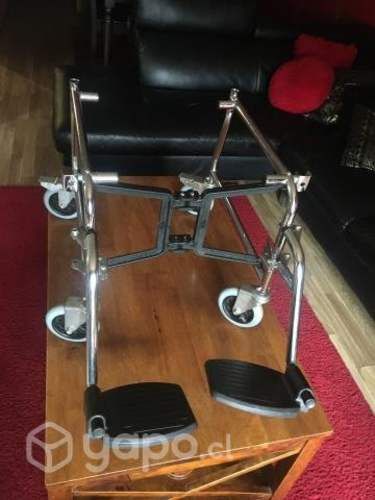 Silla de ruedas para interior