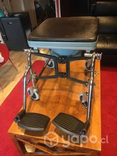 Silla de ruedas para interior
