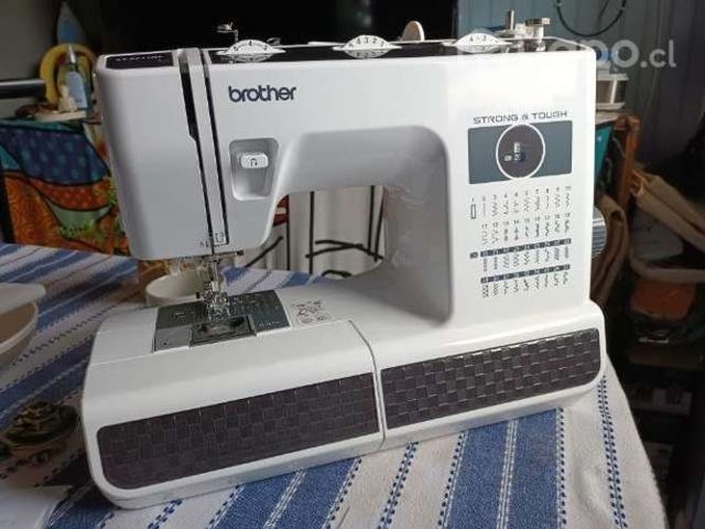 Máquina de coser Brother