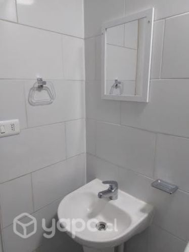 Dpto interior en segundo piso