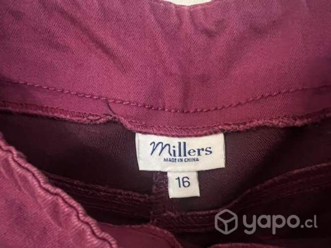 Short Elástico Marca Barbados Talla 46 Burdeo