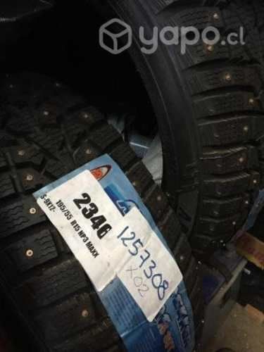 2 Neumaticos nuevos con clavos