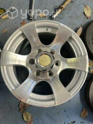 Llanta 15x7 marca BINNO 6x139.7 nueva