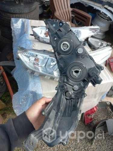 Óptico izquierdo Toyota Yaris 2018 2022 ORIGINAL