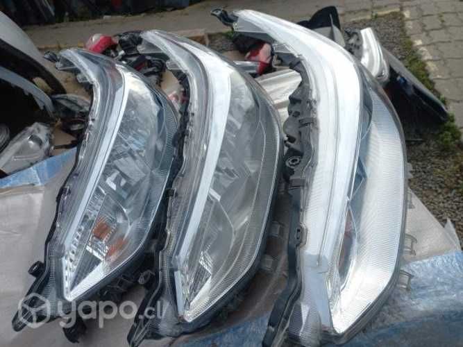 Óptico izquierdo Toyota Yaris 2018 2022 ORIGINAL