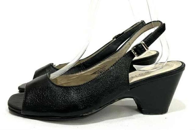 Chala de Cuero Marca Carrano N*36 Negro