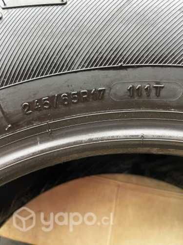 Neumático Michellin 245/65R16