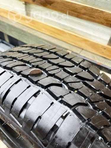 Neumático Michellin 245/65R16