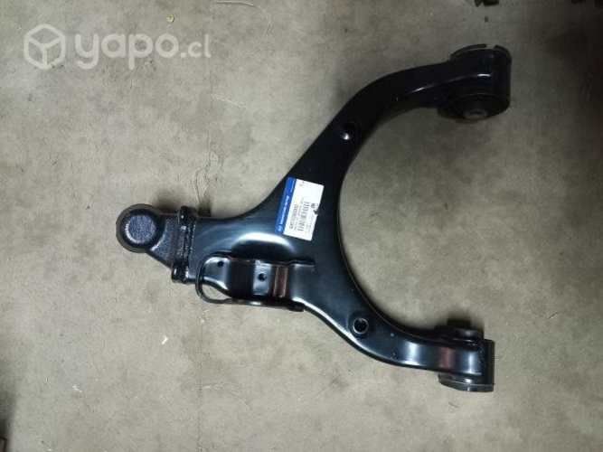 Bandeja izquierda Ssangyong Musso ORIGINAL NUEVO