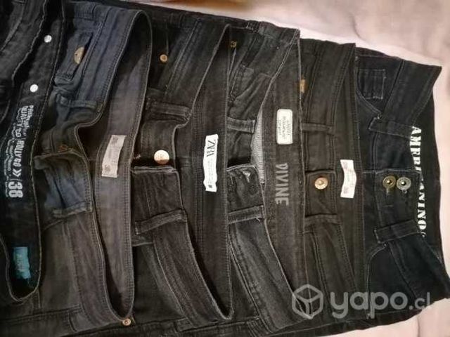Jeans negros, talla 38 y 40 excelente estado.