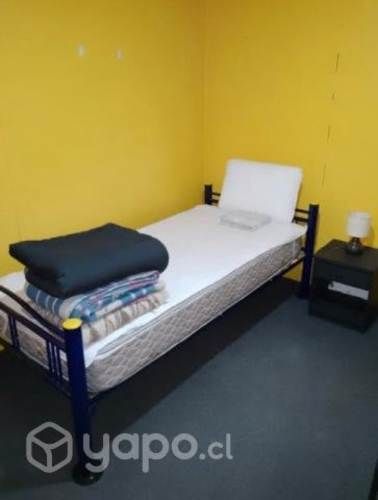 Arriendo de Pieza amoblada e independiente