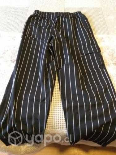 Gorro y pantalón de cocina