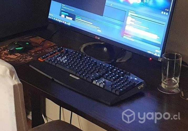 Teclado Gamer Mecánico Logitech G710+
