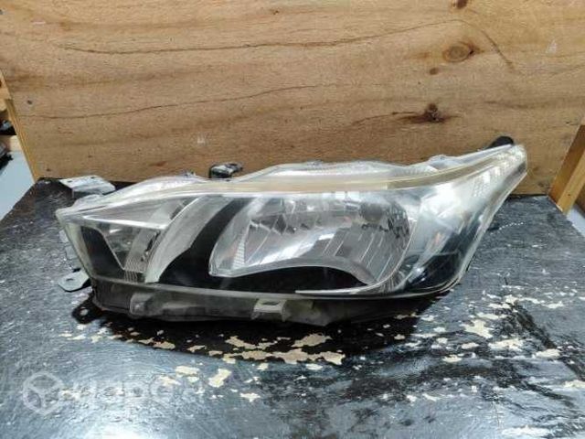 Óptico Toyota Yaris Sport /m01jrgd