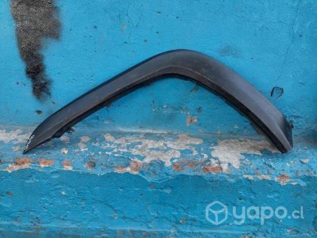 Moldura del izq Toyota 4runner 2011-2012