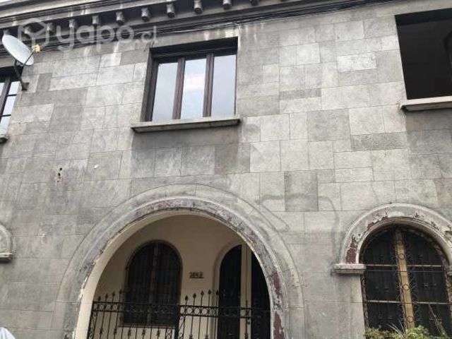 Propiedad excelente dos casas en una 8 dormitorios