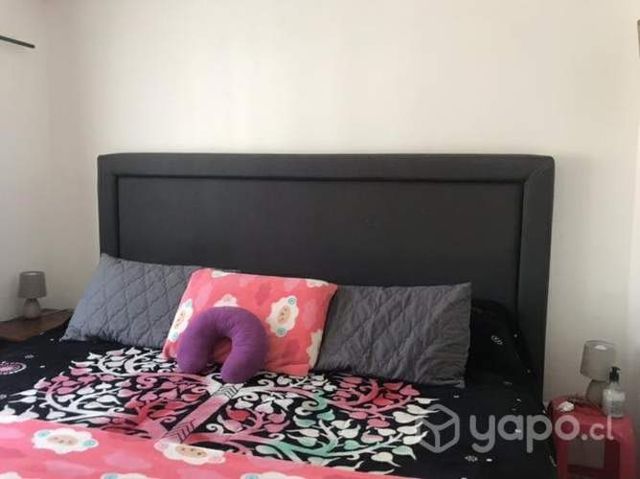 Respaldo cama Súper king usado