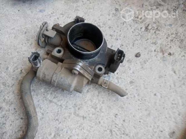 Mazda 3 2007 cuerpo de aceleracion riel de inyecto