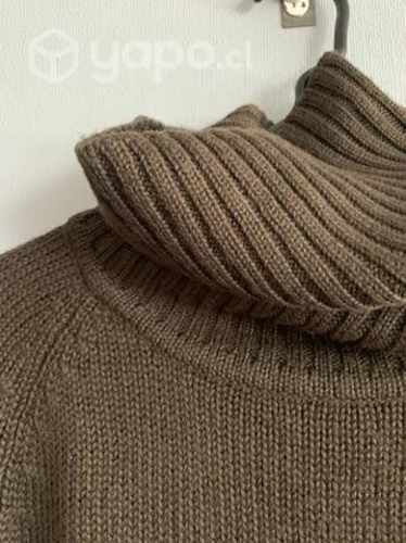 Chaleco, un básico en talla S.