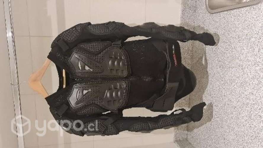 Protector cuepo moto