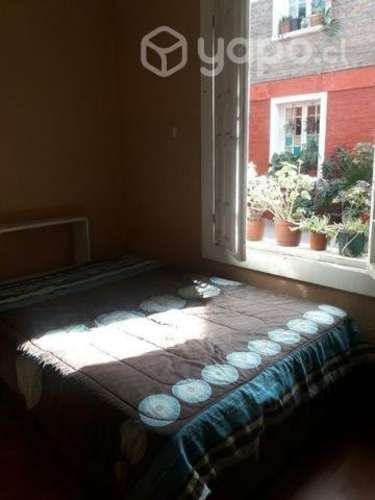 Se arrienda pieza stgo centro