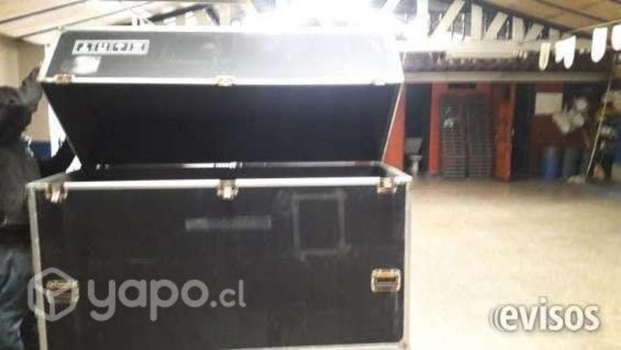 4 maletas case de diferentes portes y precios