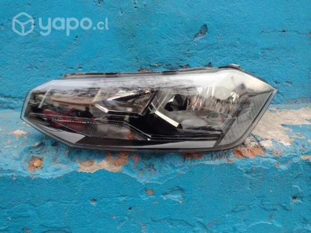 Óptico izq Volkswagen polo 2018-2023