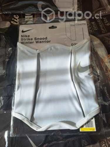 Cuellos nike