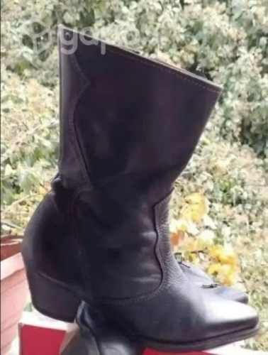 Botines Camperos Cuero ( 36 )