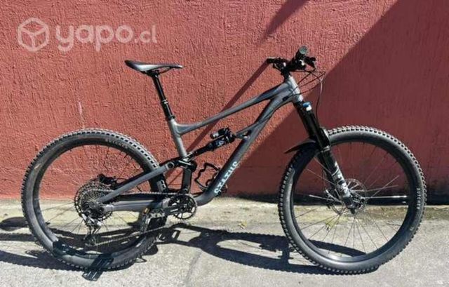 Specialized Status 160 - 2022 (talla L)