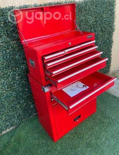 Caja Metálica Roja vacía para guardar herramientas