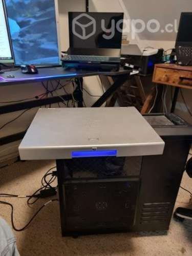 Consola LCD HP TFT7600 G2 para Rack 1U