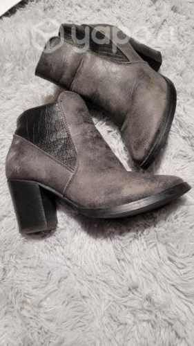 Botines .
