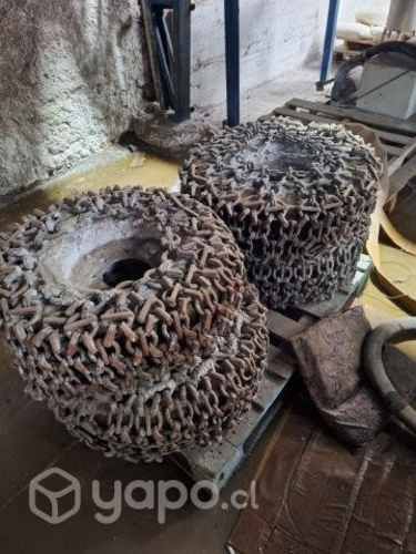 Cadenas protectoras neumáticos mini cargador