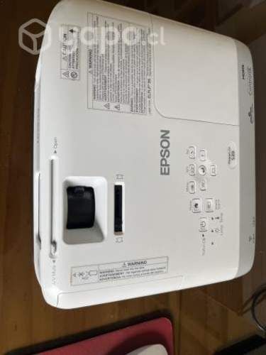 Proyector EPSON Power Lite S39