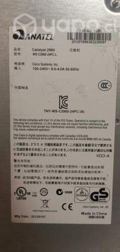 Switch Cisco Catalyst  POE + 2 T/SFP