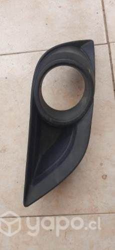 Tapa neblinero mazda bt50