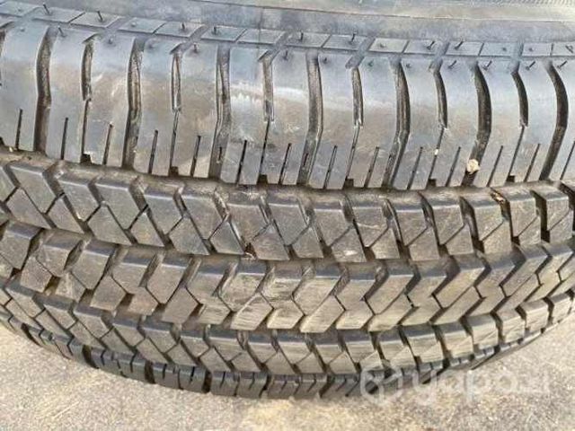 Neumatico Bridgestone P 225/60 R17 98T