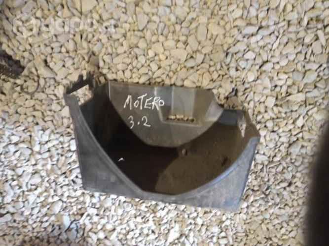 Mitsubishi montero 3.2 base porta batería envio