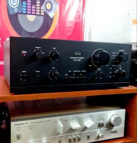 Amplificador Sansui AU-607 (AU-517)