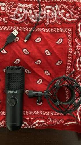 Micrófono Gamer Y accesorio gratis