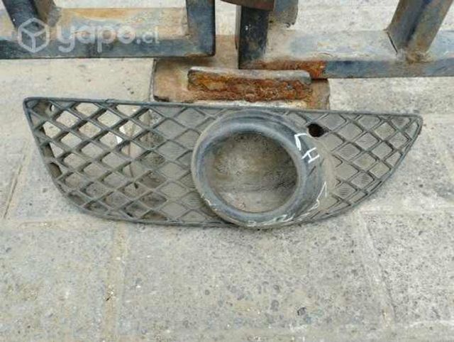 Tapa neblinero Mitsubishi Lancer 2008