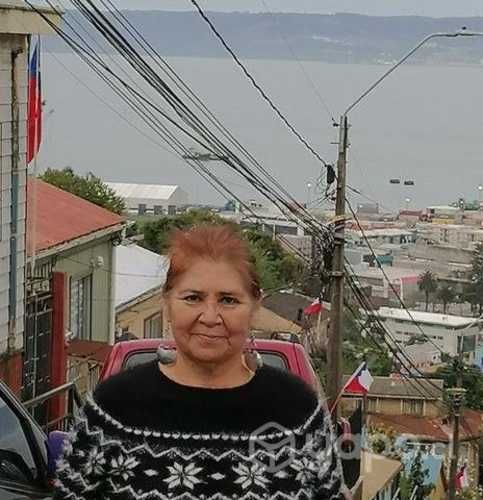 Se ofrece cuidadora de adulto mayor