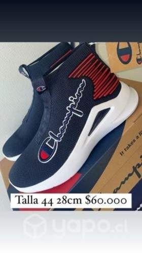 Zapatillas Champions, muy lindas y cómodas