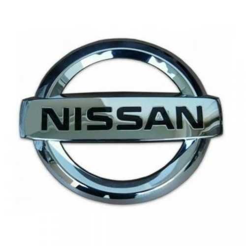 Insignia emblema Nissan más adhesivo
