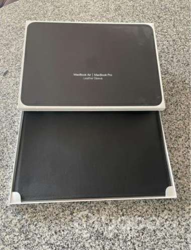 Funda de Cuero MacBook Air y MacBook Pro Negro