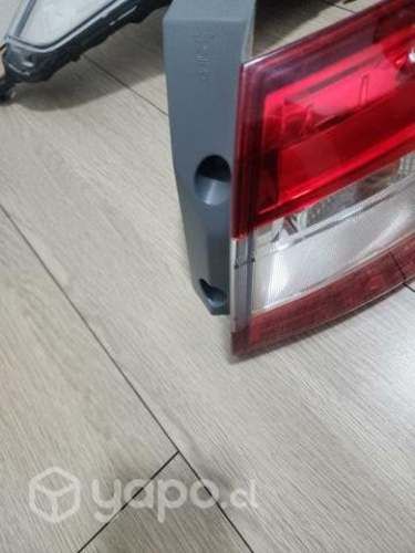 Foco trasero derecho renault fluence led